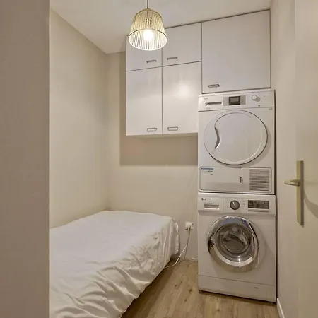 Arcachon: T2 Residentiel Pres Plage, 2 Balcons - Fr-1-433-137 *