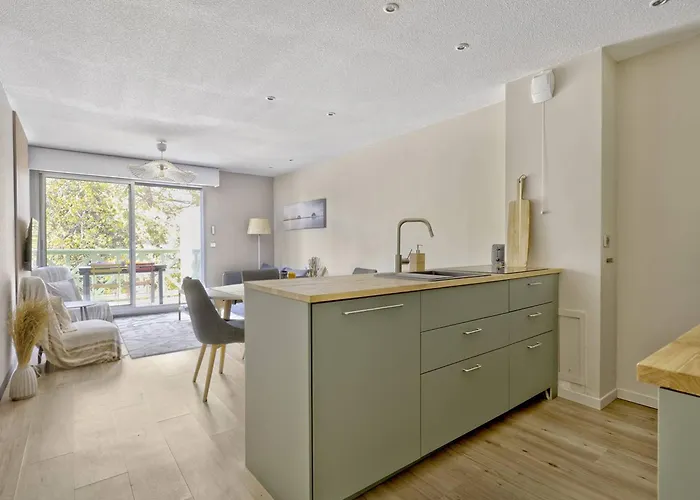 Arcachon: T2 Residentiel Pres Plage, 2 Balcons - Fr-1-433-137 Lejlighed Arcachon